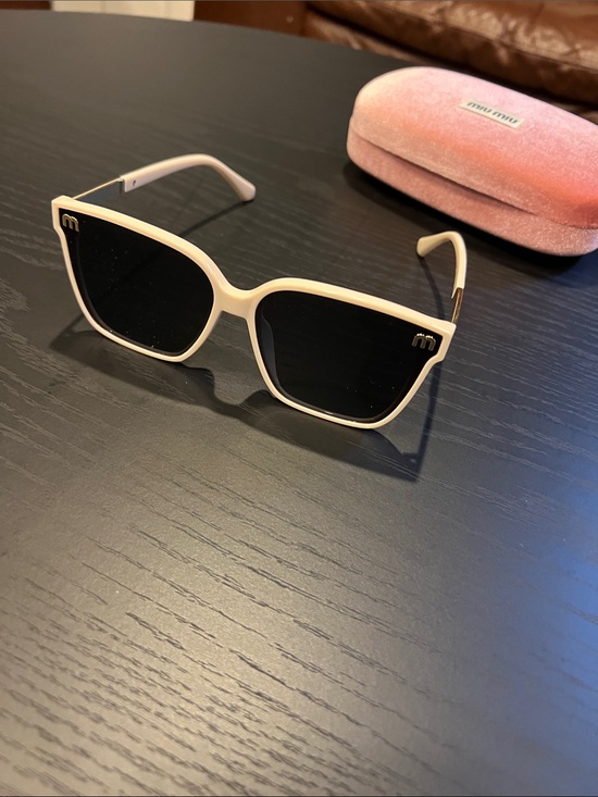 Miu Miu Accessories - Miu Miu Cream Frame Sunglasses with Black Lenses